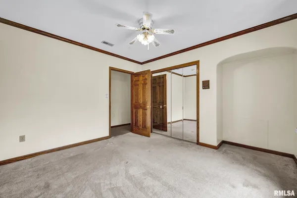 $1,150,000 | 22500 Spring Creek Road, Washington, IL 61571