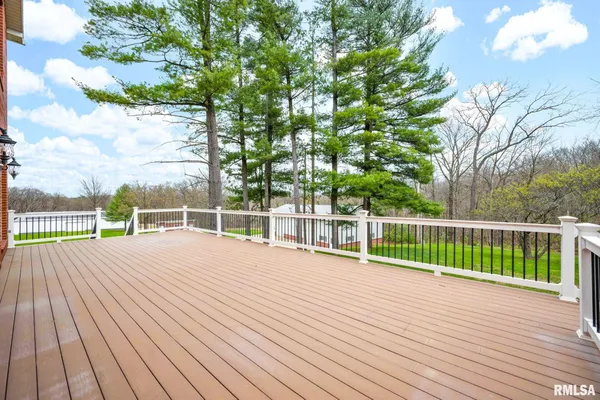 $1,150,000 | 22500 Spring Creek Road, Washington, IL 61571