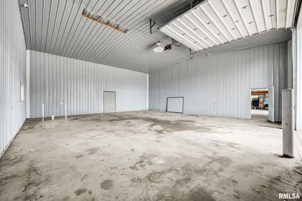 $1,150,000 | 22500 Spring Creek Road, Washington, IL 61571