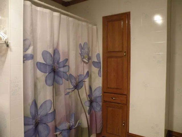 $299,900 | 610 1st Street, Bloomington, WI 53804