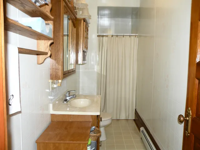 $299,900 | 610 1st Street, Bloomington, WI 53804