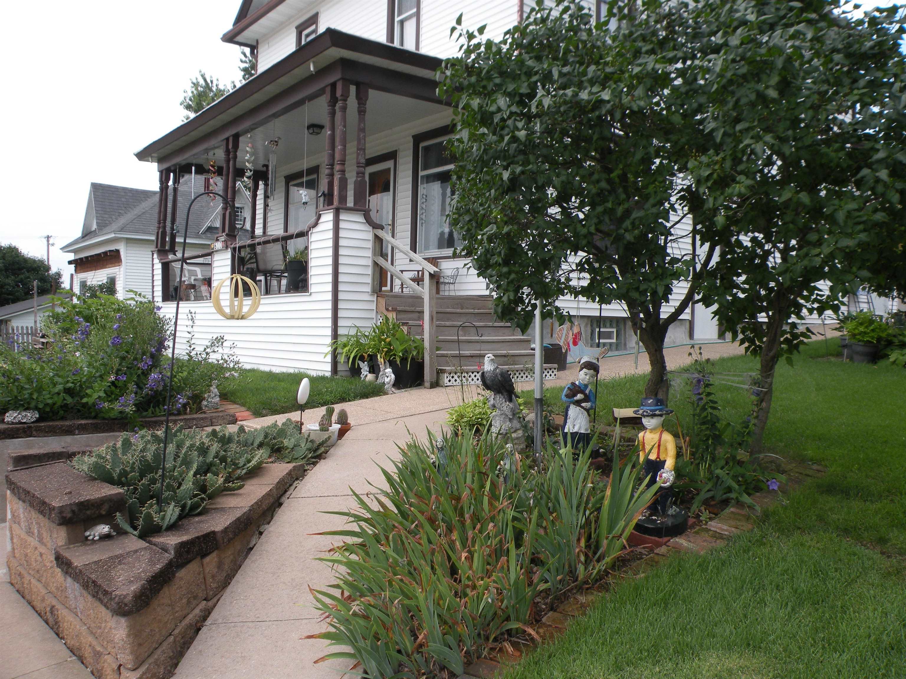 610 1st Street Bloomington, WI 53804 - Photo 39 of 65