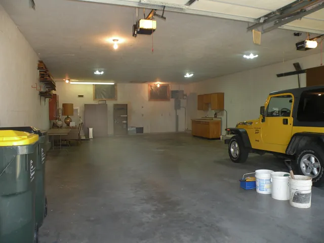 $299,900 | 610 1st Street, Bloomington, WI 53804