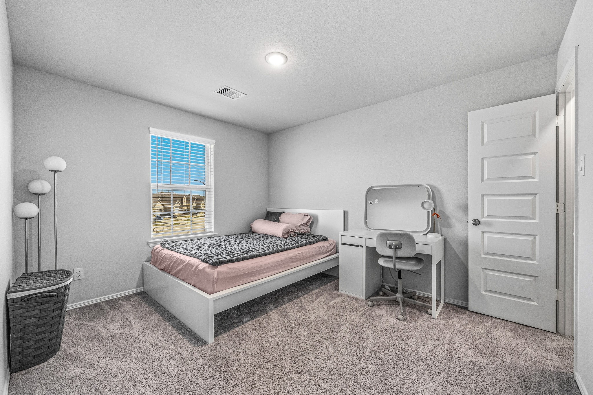 5903 Dawning Sun Road Katy, TX 77493 - Photo 32 of 37 a bedroom with a bed and a window