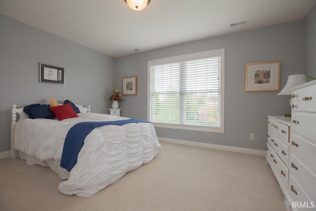 4428 Huntington Ridge Circle Newburgh, IN 47630 - Photo 28 of 36 Gallery Image 28