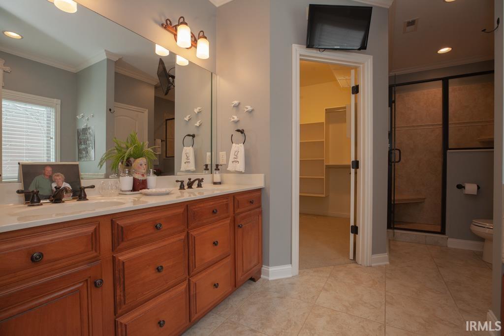 4428 Huntington Ridge Circle Newburgh, IN 47630 - Photo 10 of 36 Gallery Image 10