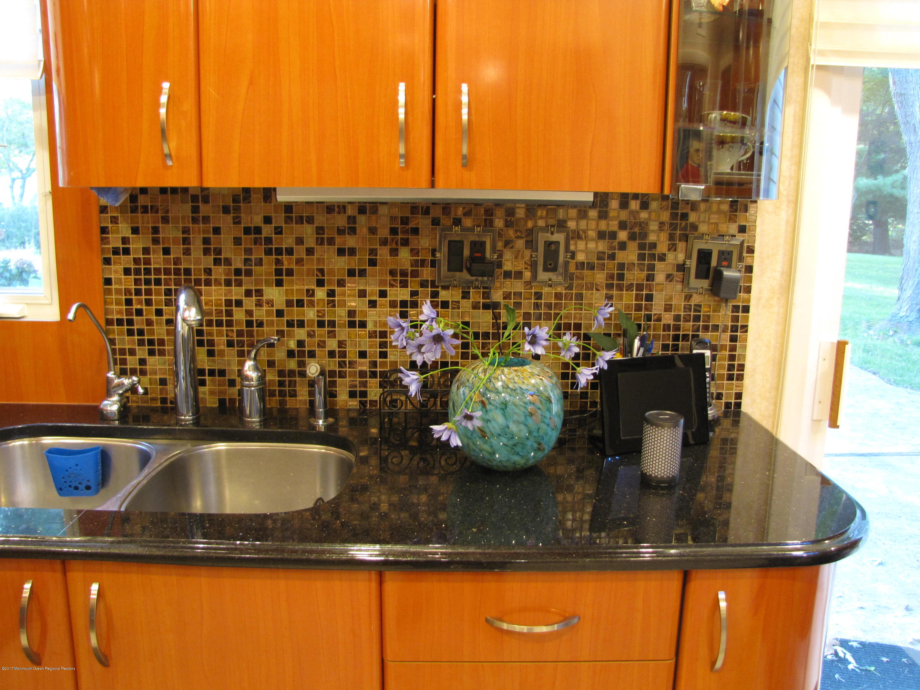 6 Owens Road Marlboro, NJ 07746 - Photo 12 of 43 029