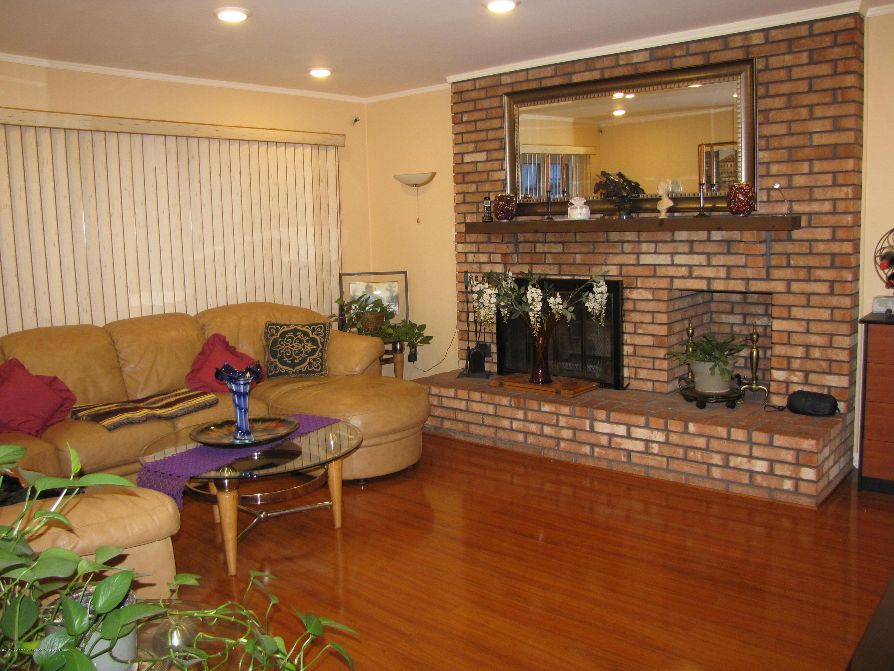 6 Owens Road Marlboro, NJ 07746 - Photo 19 of 43 040