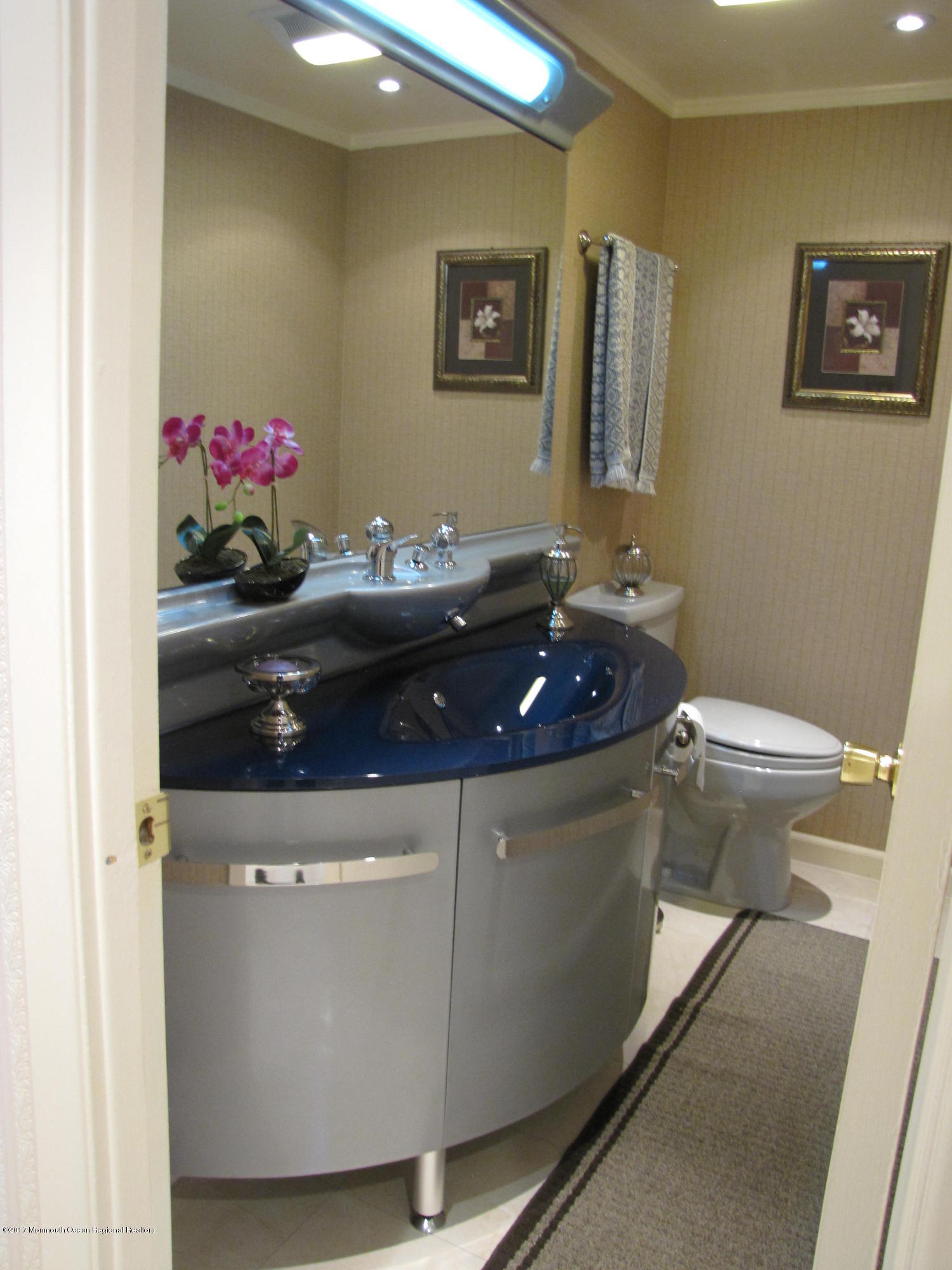 6 Owens Road Marlboro, NJ 07746 - Photo 21 of 43 008