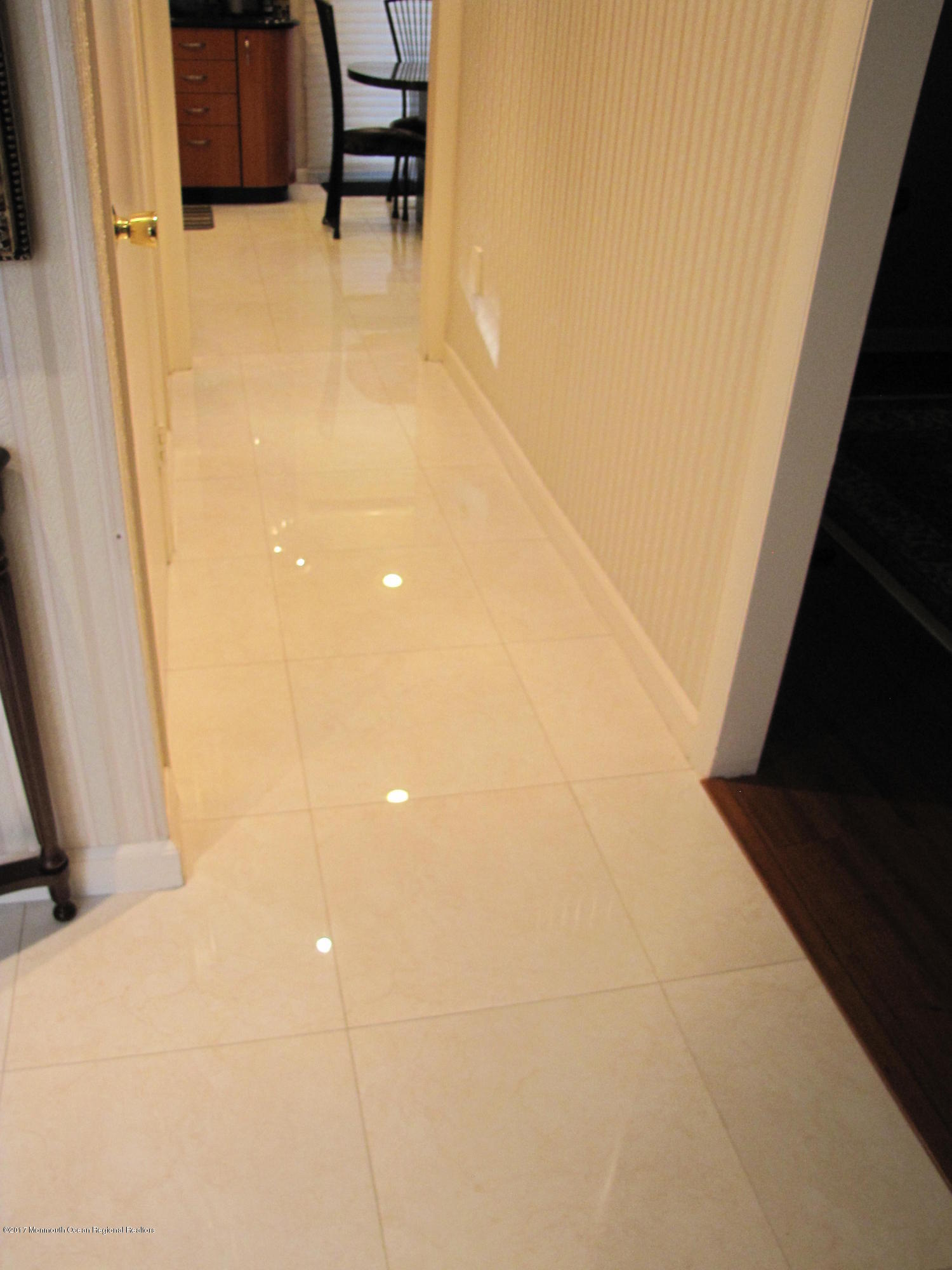 6 Owens Road Marlboro, NJ 07746 - Photo 23 of 43 004
