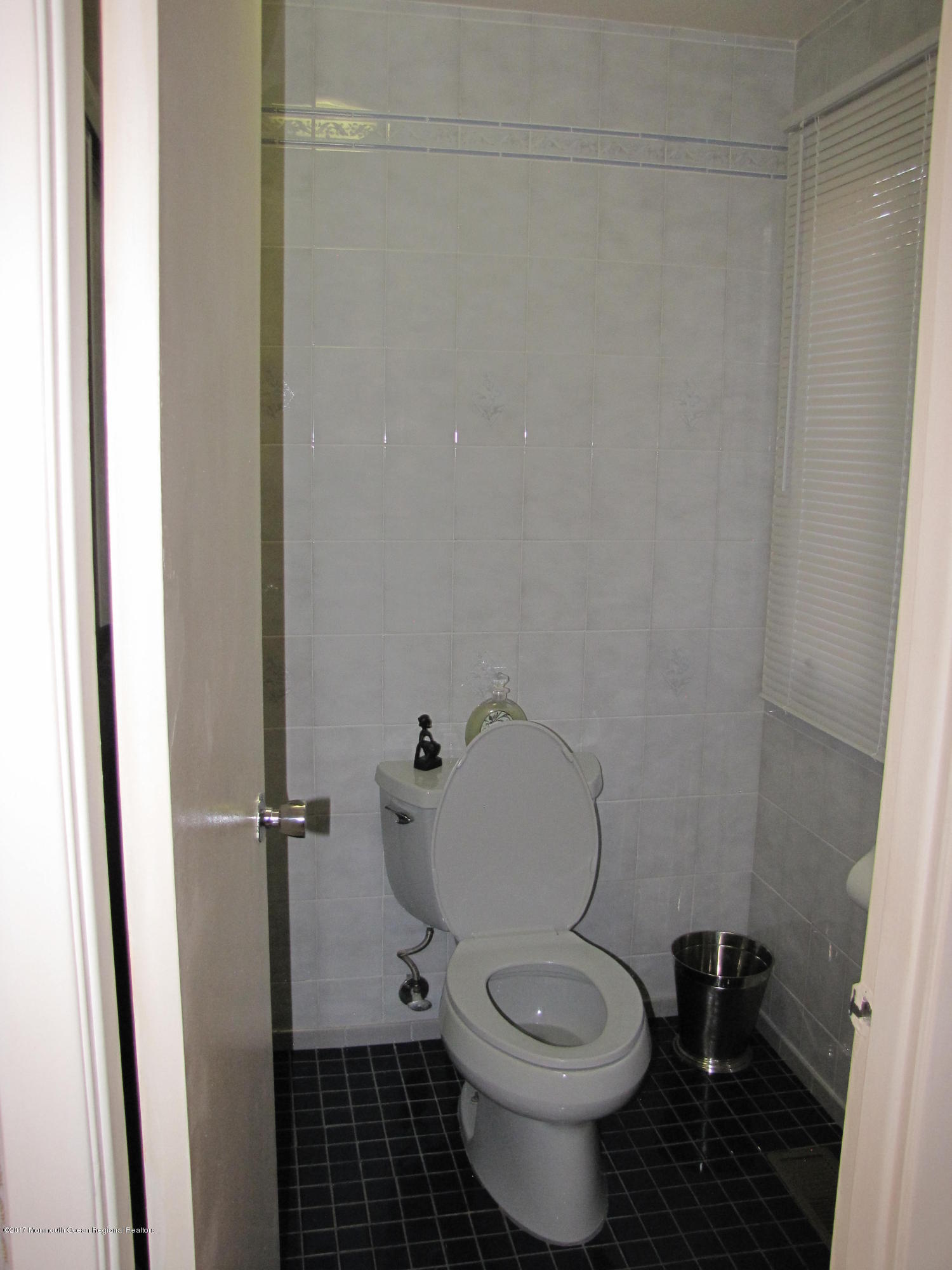 6 Owens Road Marlboro, NJ 07746 - Photo 32 of 43 065
