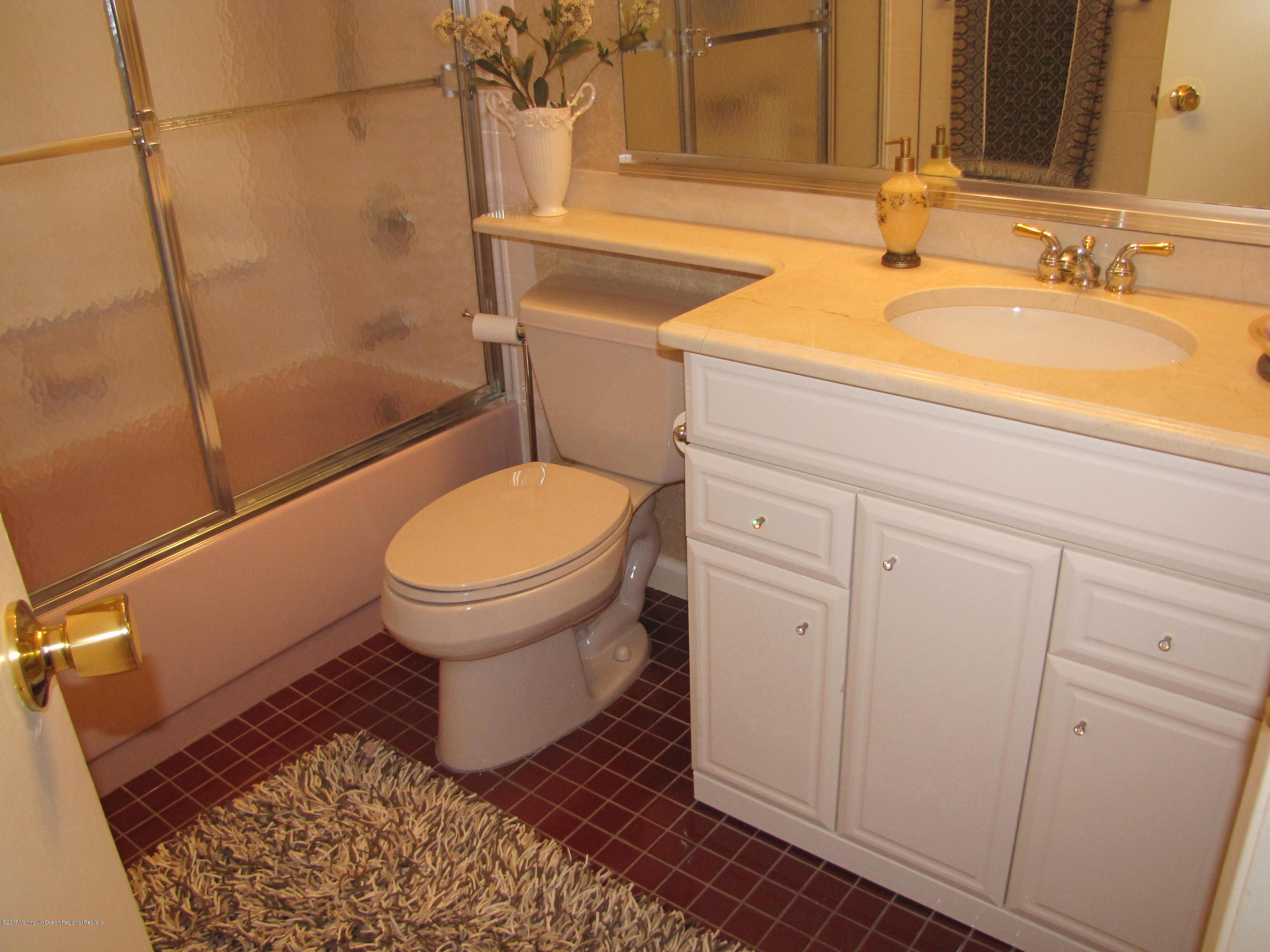 6 Owens Road Marlboro, NJ 07746 - Photo 36 of 43 053