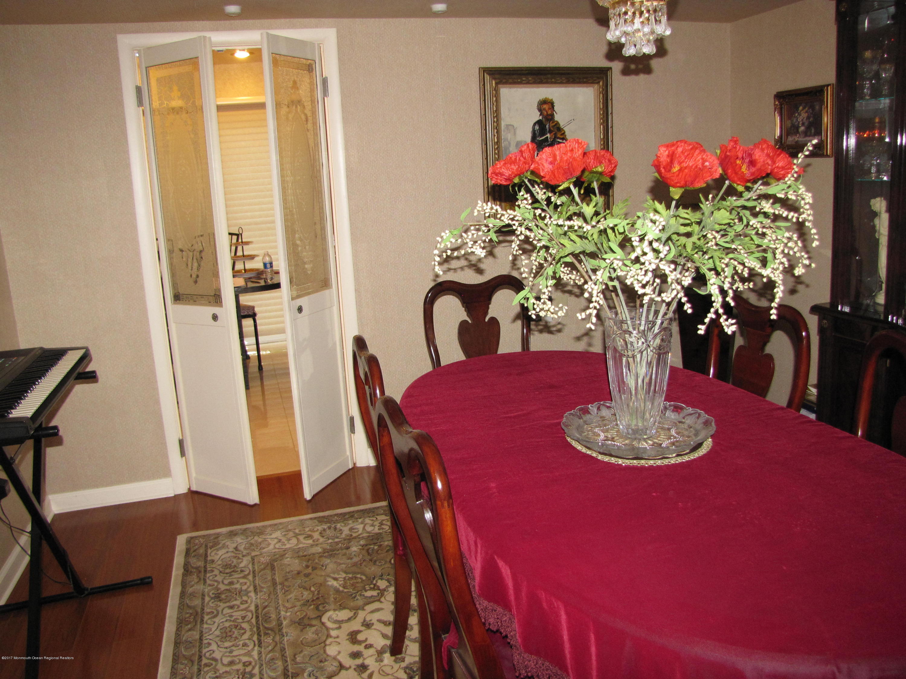 6 Owens Road Marlboro, NJ 07746 - Photo 8 of 43 014