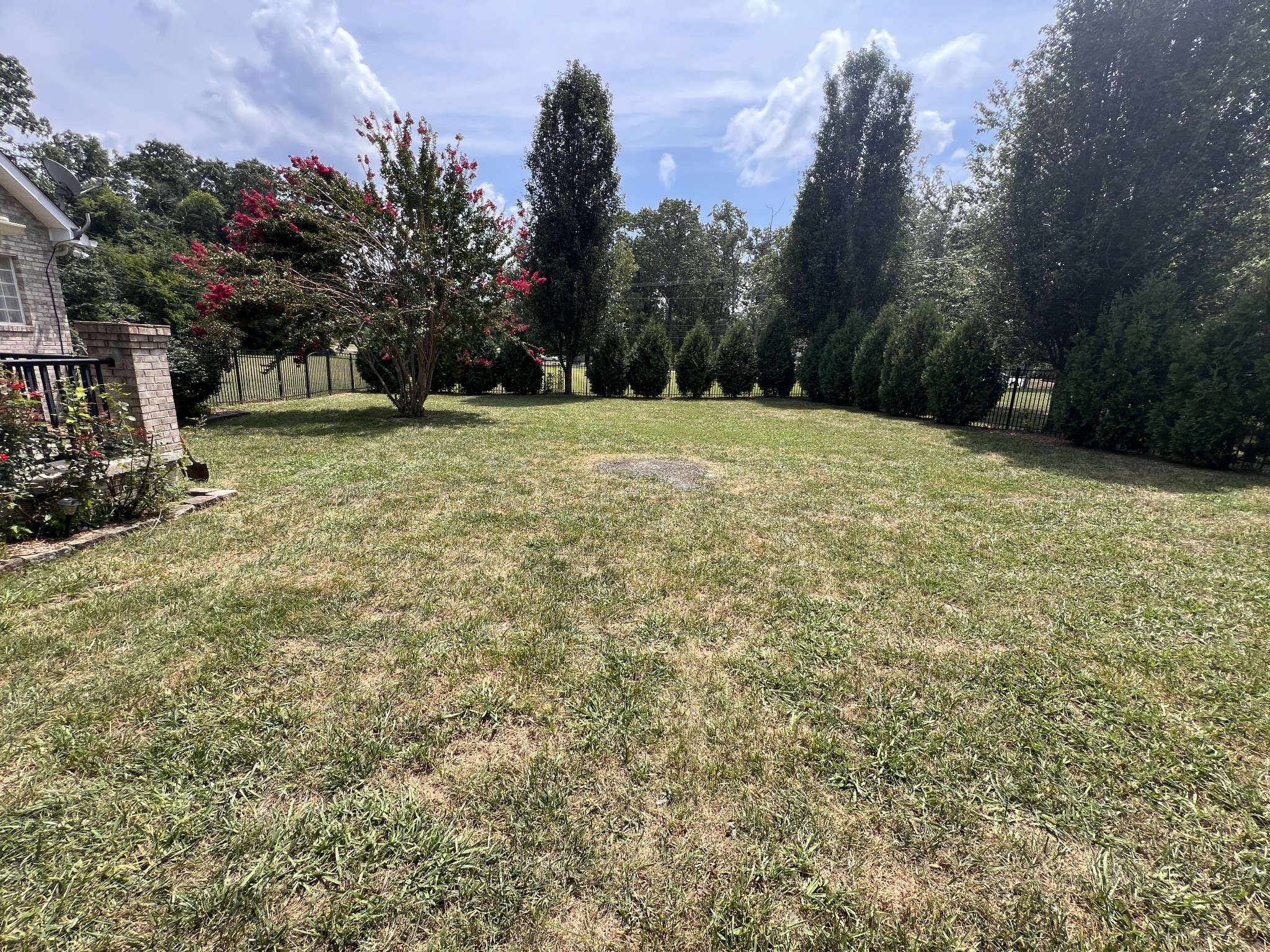 119 Riva Lake Road Winchester, TN 37398 - Photo 6 of 27 Extra large fenced back yard for privacy