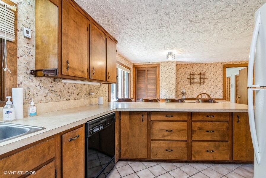 5 Ross Road Kennebunk, ME 04043 - Photo 14 of 30 Kitchen