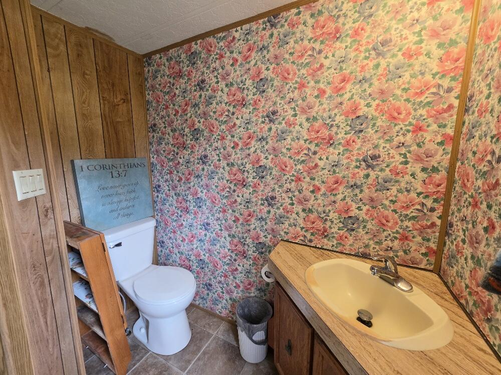 W625 Wiegers Road Marinette, WI 54143 - Photo 9 of 20 Primary 3/4 Ba