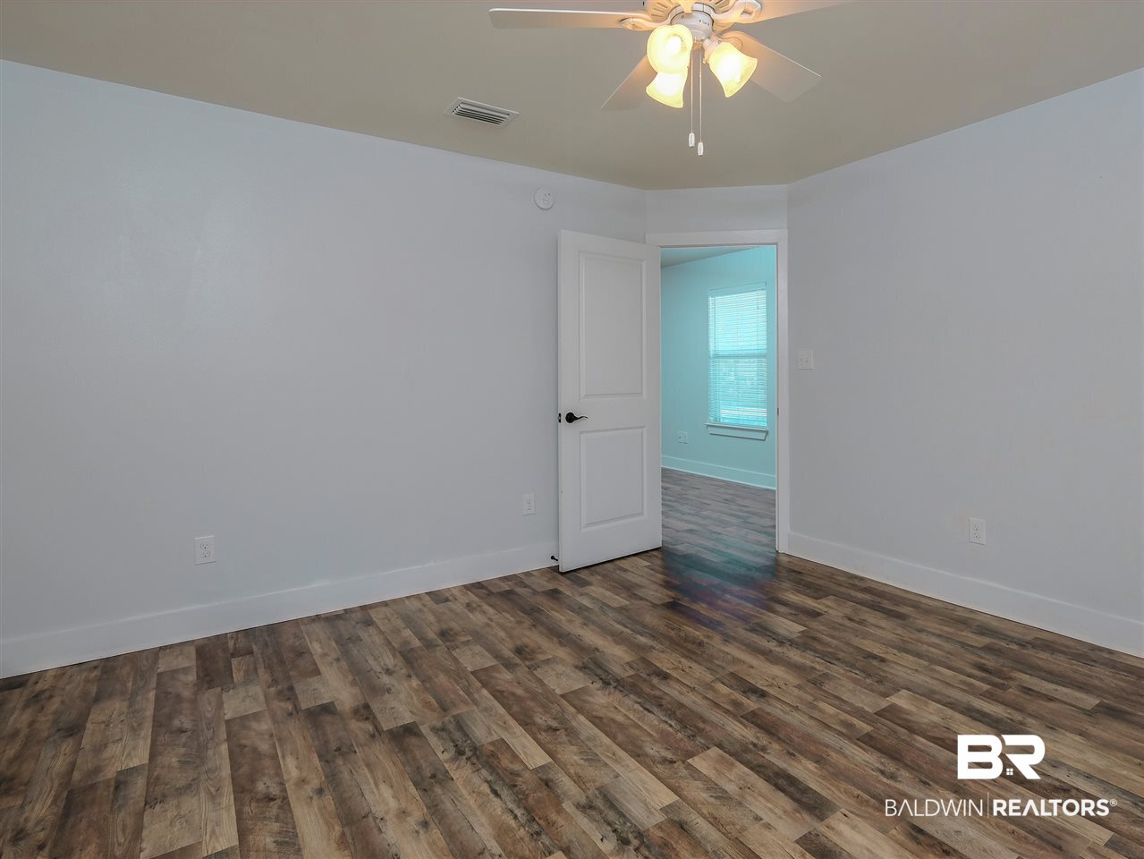 1170 Ridgewood Drive South Lillian, AL 36549 - Photo 10 of 15
