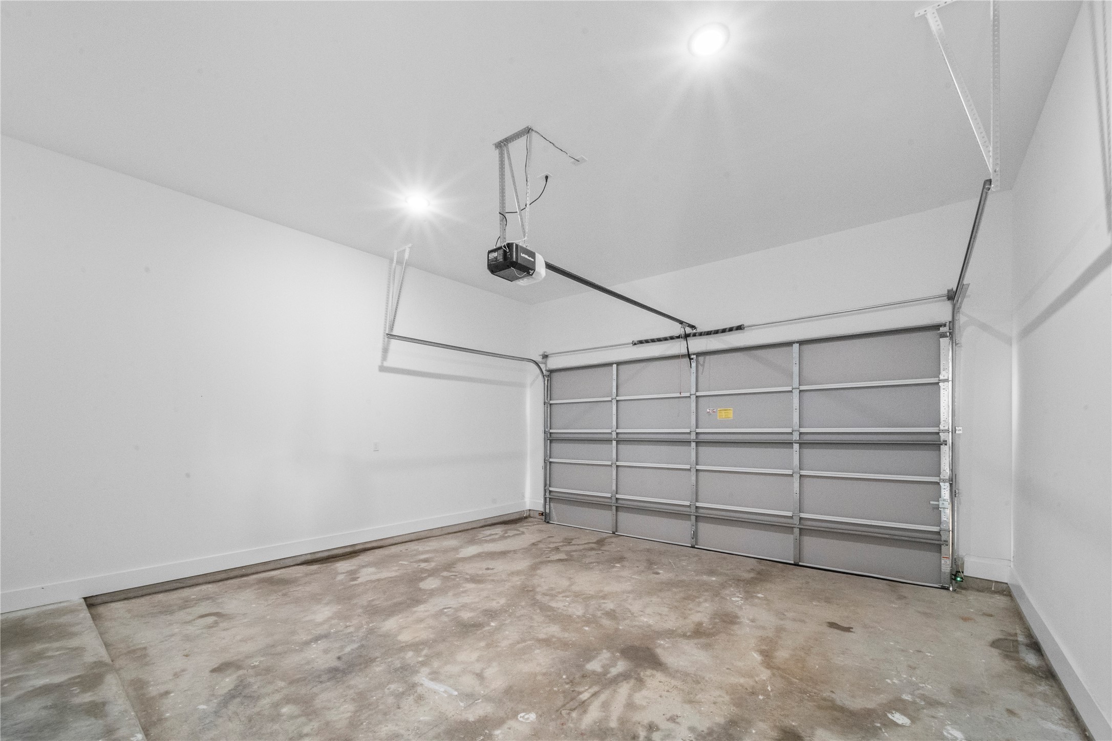 303 Queen Sude Lane Houston, TX 77091 - Photo 26 of 27