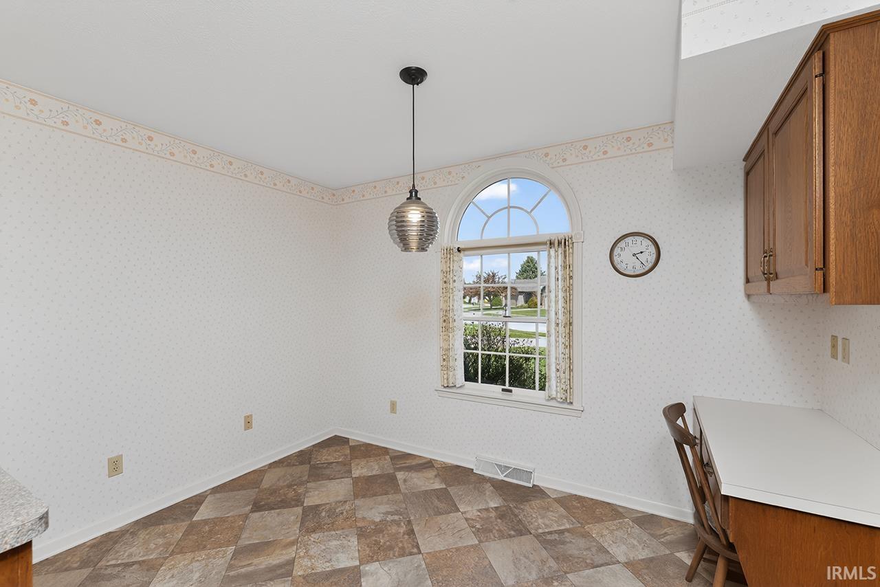 1436 Hampton Circle Goshen, IN 46526 - Photo 18 of 24
