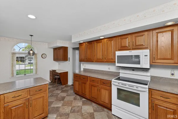 $249,900 | 1436 Hampton Circle, Goshen, IN 46526