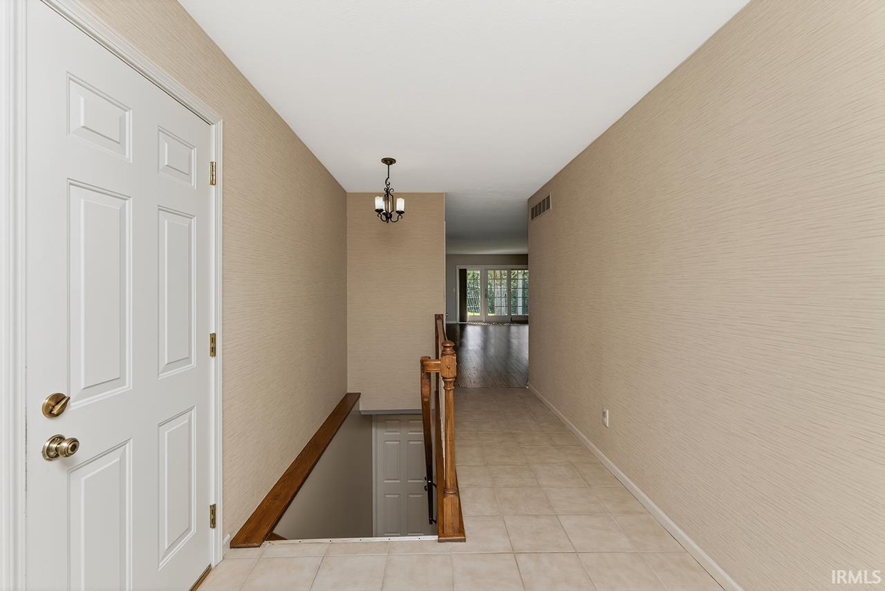 1436 Hampton Circle Goshen, IN 46526 - Photo 21 of 24