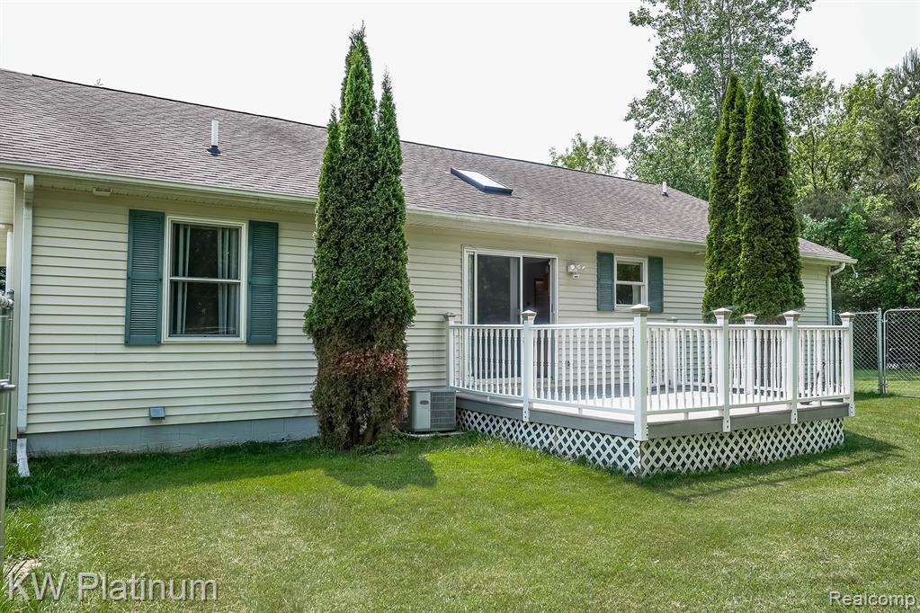 7448 Avoca Road North Street, MI 48049 - Photo 27 of 48