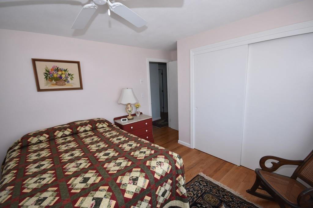 16 Heatherstone Road Amherst, MA 01002 - Photo 20 of 37