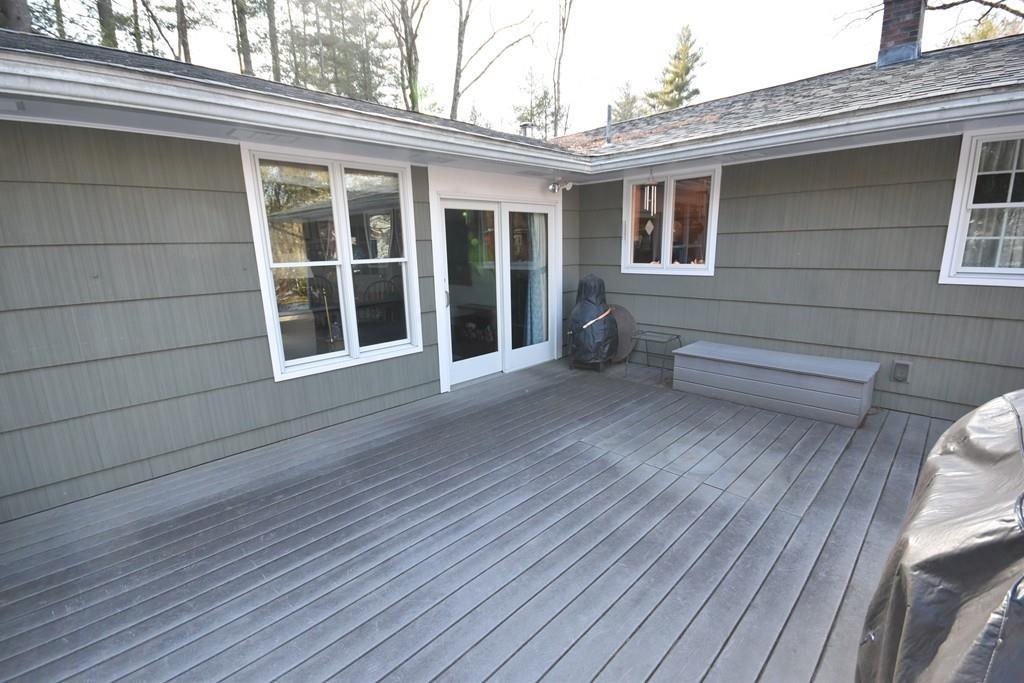 16 Heatherstone Road Amherst, MA 01002 - Photo 28 of 37