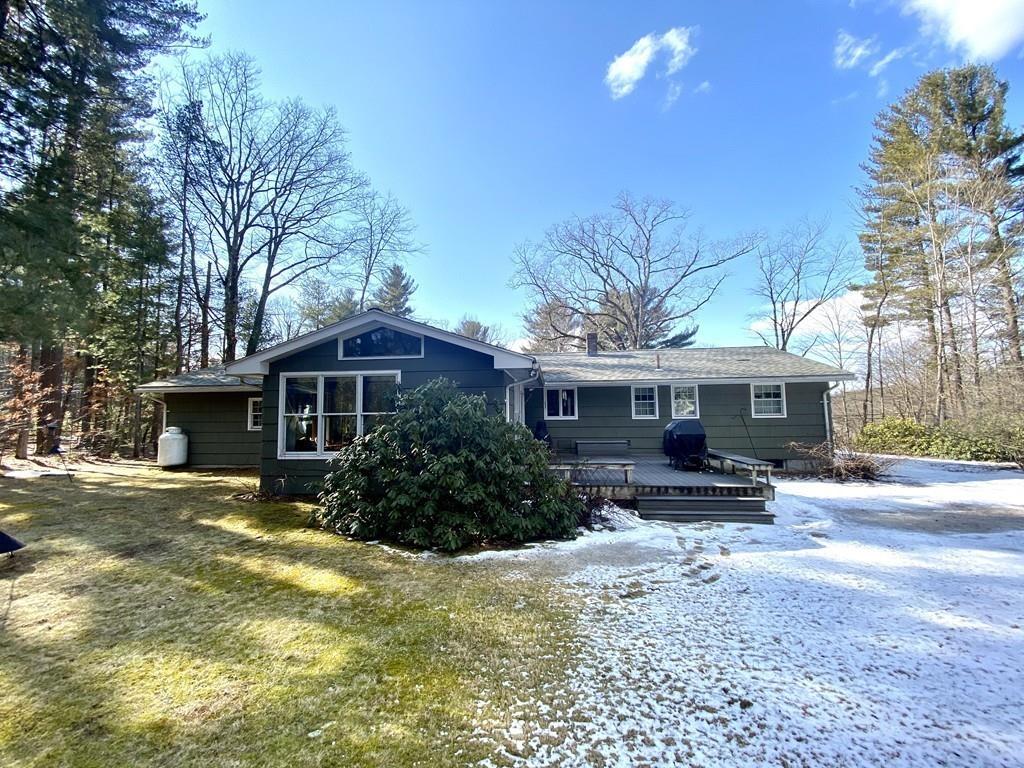 16 Heatherstone Road Amherst, MA 01002 - Photo 35 of 37