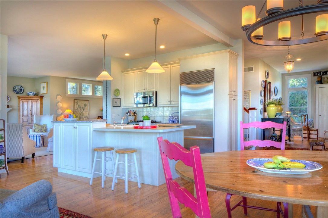 118 Prospect Farm Road Portsmouth, RI 02871 - Photo 12 of 50 Gallery Image 12
