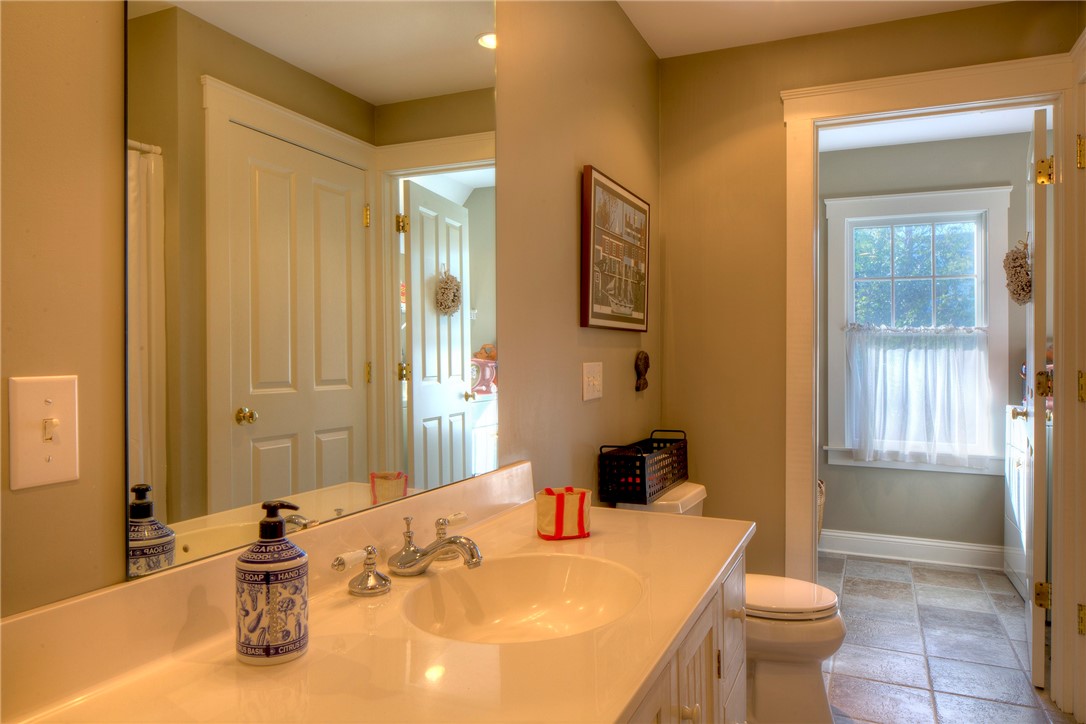 118 Prospect Farm Road Portsmouth, RI 02871 - Photo 32 of 50 Gallery Image 32