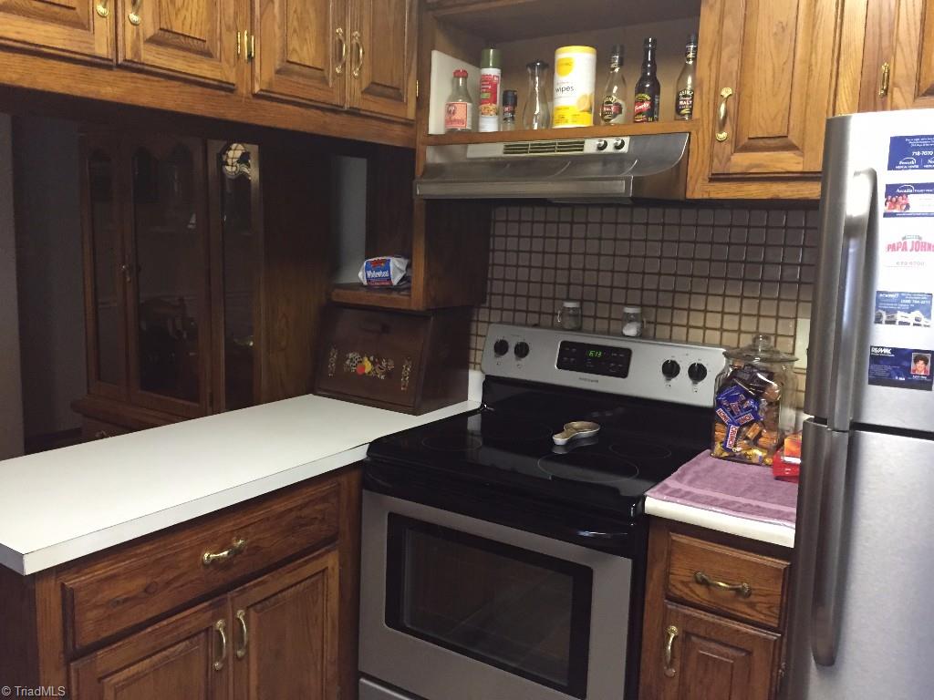 560 Snead Road Winston-Salem, NC 27103 - Photo 3 of 9 Gallery Image 3
