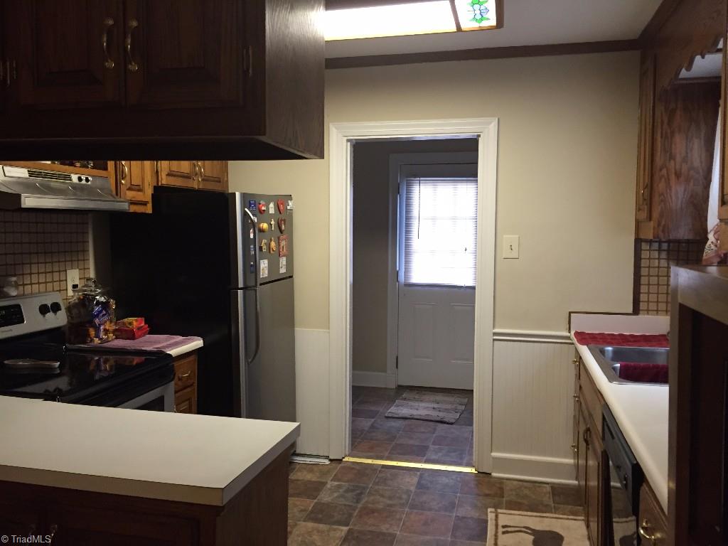 560 Snead Road Winston-Salem, NC 27103 - Photo 4 of 9 Gallery Image 4