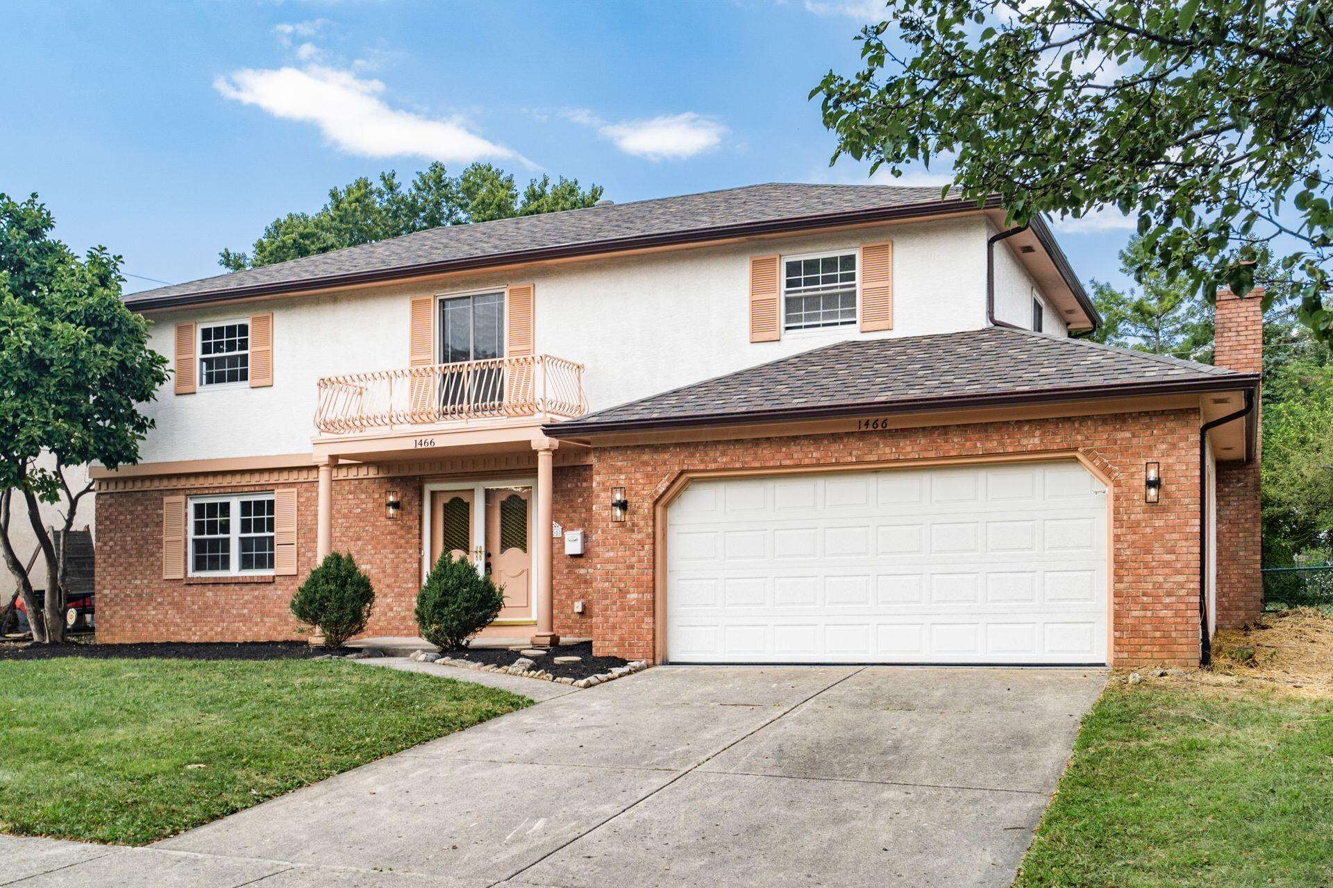 1466 Weybridge Road Columbus, OH 43220 - Photo 5 of 68