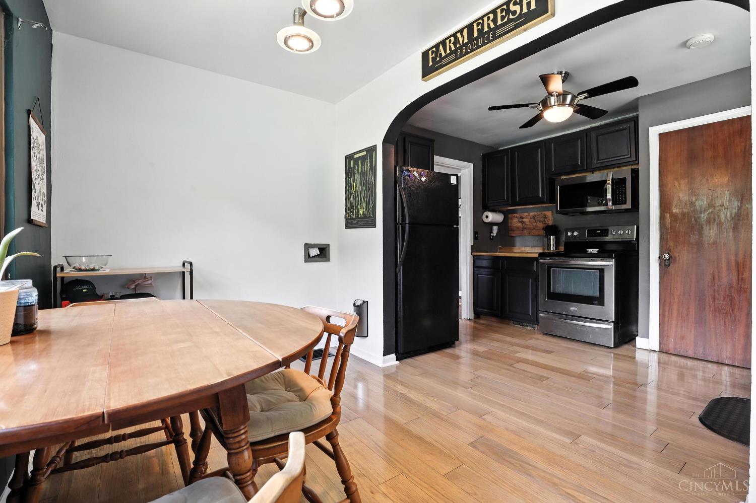 5411 Lester Road Cincinnati, OH 45213 - Photo 9 of 27