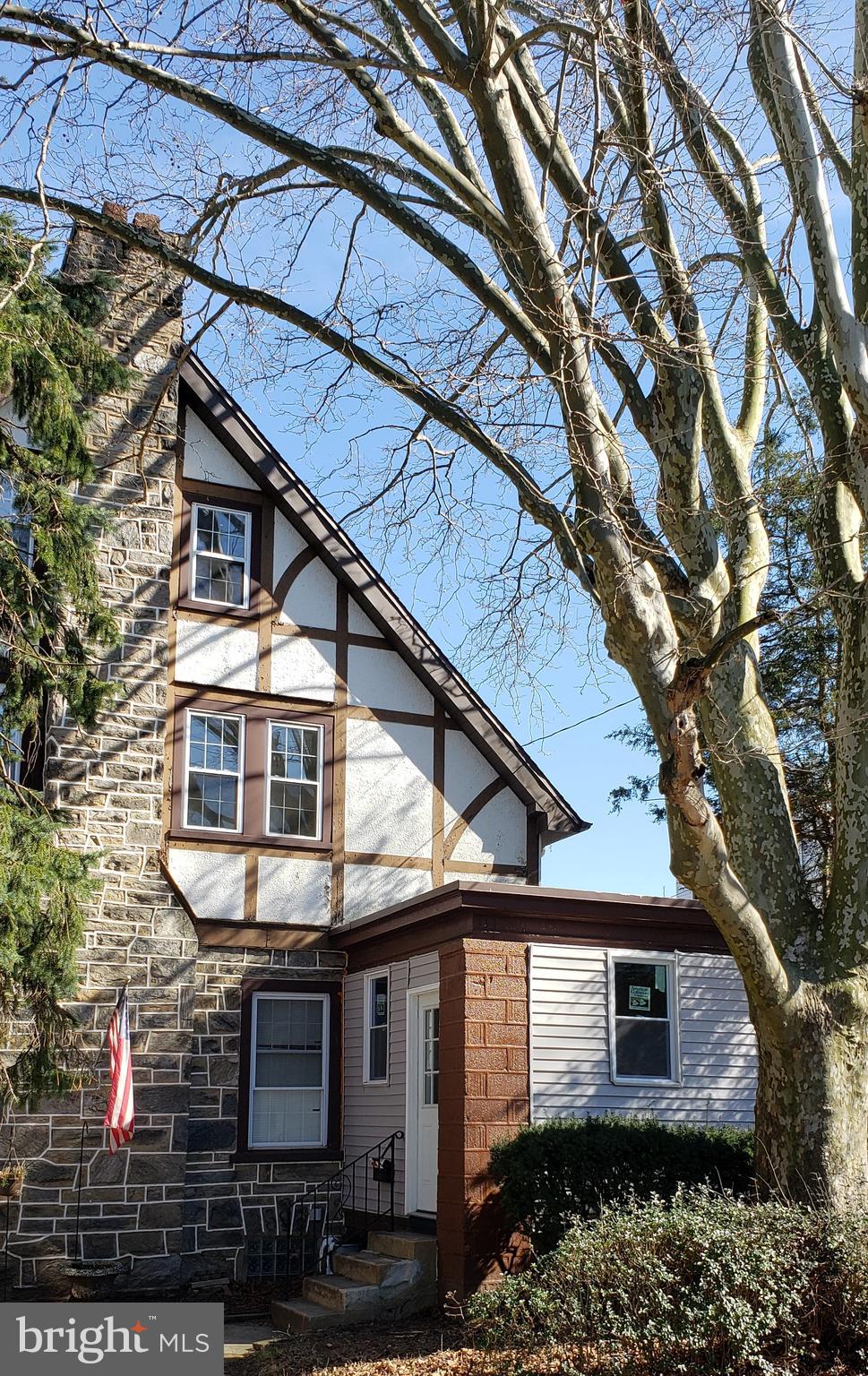 113 Hampden Road Upper Darby, PA 19082 - Photo 1 of 43