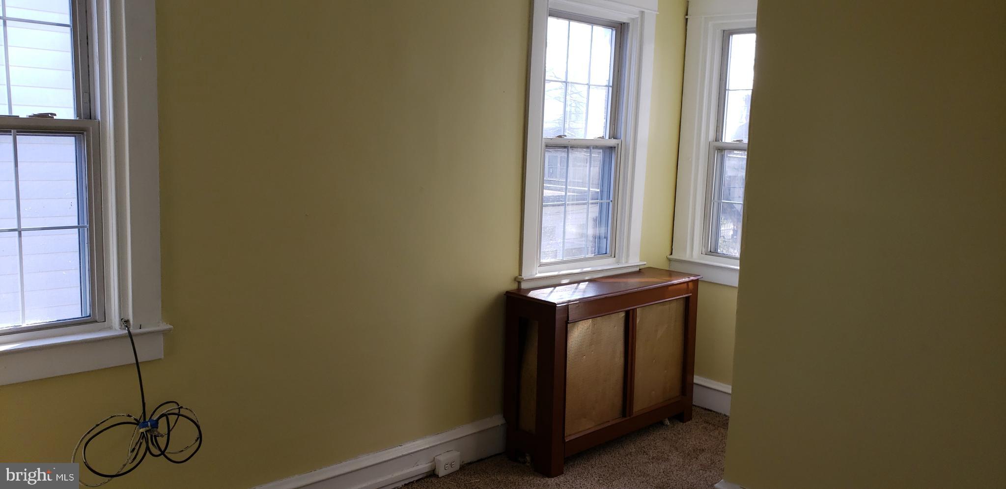 113 Hampden Road Upper Darby, PA 19082 - Photo 25 of 43