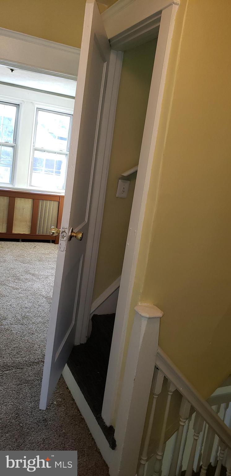 113 Hampden Road Upper Darby, PA 19082 - Photo 32 of 43