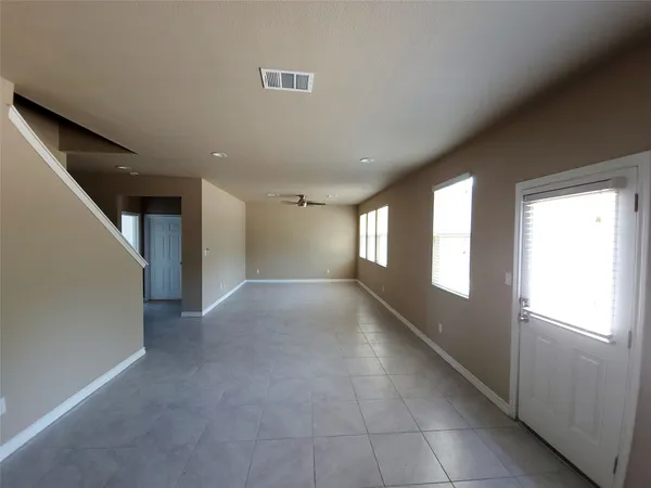 $2,300 | 213 Mary Max Circle, San Marcos, TX 78666