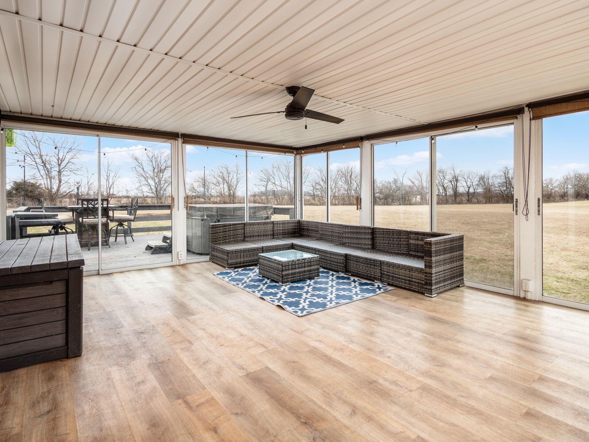 19925 London Road Circleville, OH 43113 - Photo 12 of 40 Fantastic 270 degree views of the property!