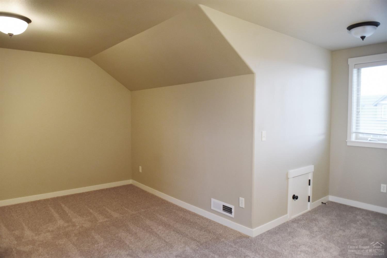 413 Northwest 25th Street Redmond, OR 97756 - Photo 21 of 24 Additional Photo