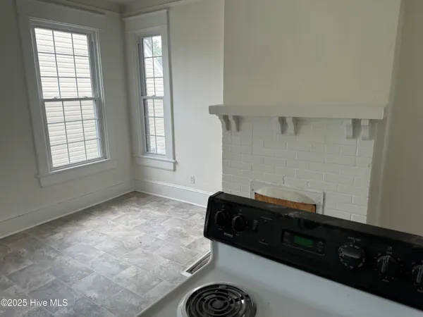 $449,000 | 1301 Dickinson Avenue, Greenville, NC 27834