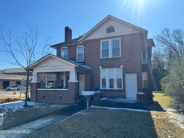 $449,000 | 1301 Dickinson Avenue, Greenville, NC 27834