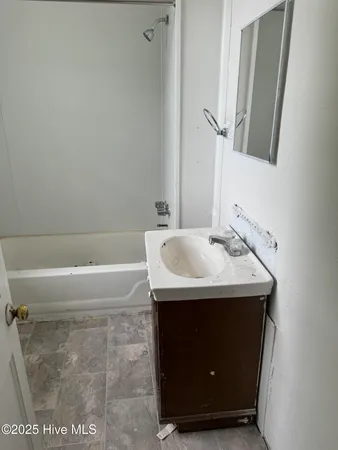 $449,000 | 1301 Dickinson Avenue, Greenville, NC 27834