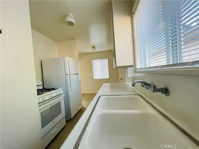 $1,750 | 731 South Almansor Street, Alhambra, CA 91801