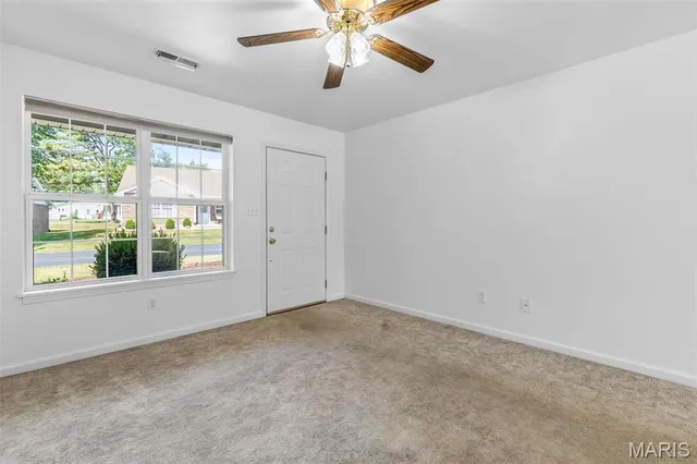 $189,900 | 530 Ashbrook Drive, Unit 18, Farmington, MO 63640