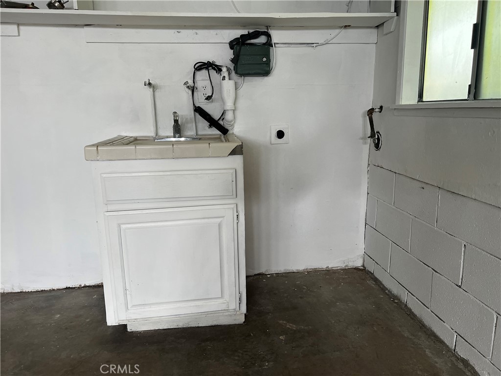 20524 Missionary Ridge Street Walnut, CA 91789 - Photo 20 of 26 a bathroom with a sink and a mirror