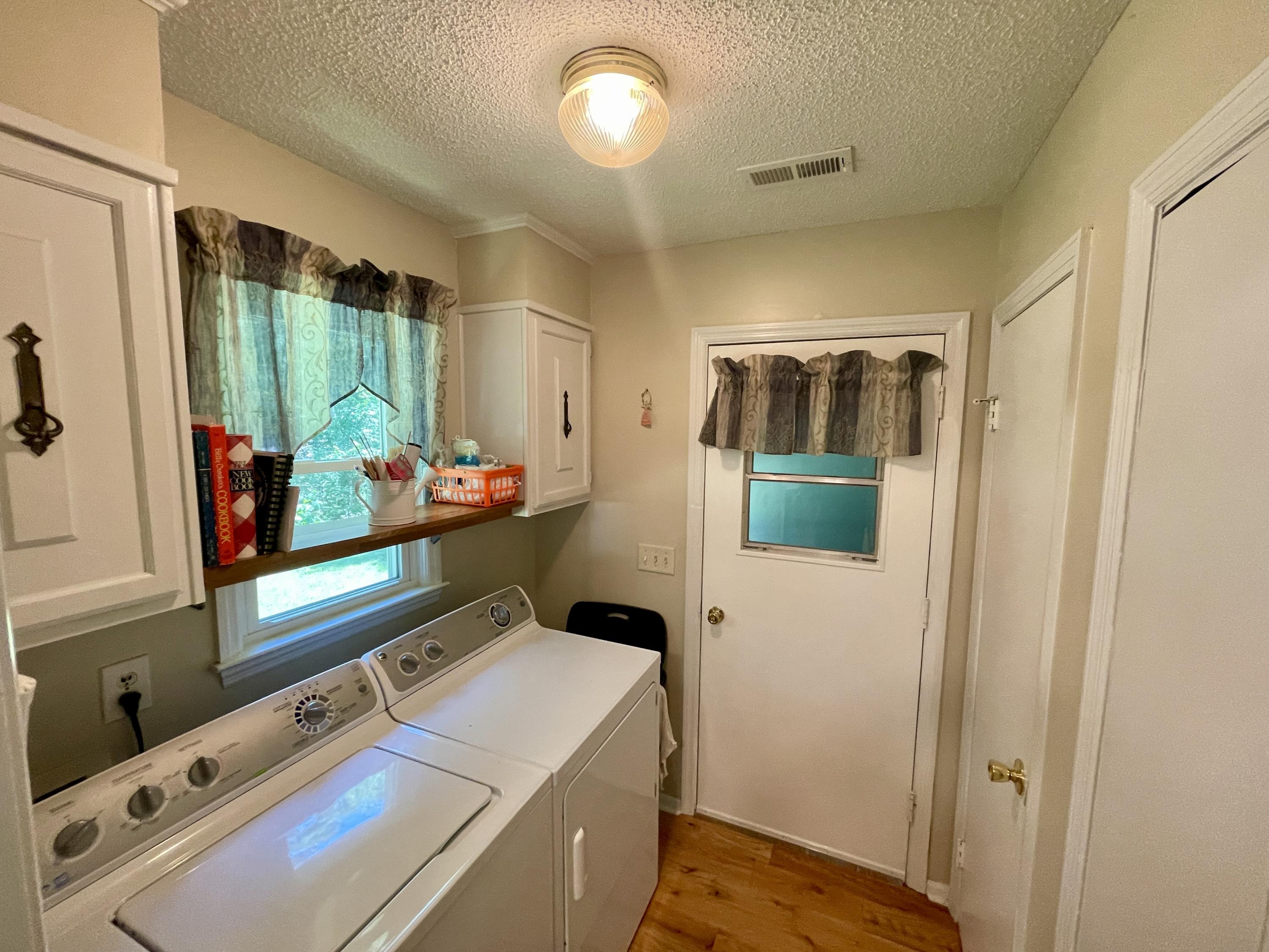 2350 Brevard Road Charleston, SC 29414 - Photo 23 of 39 IMG_0574