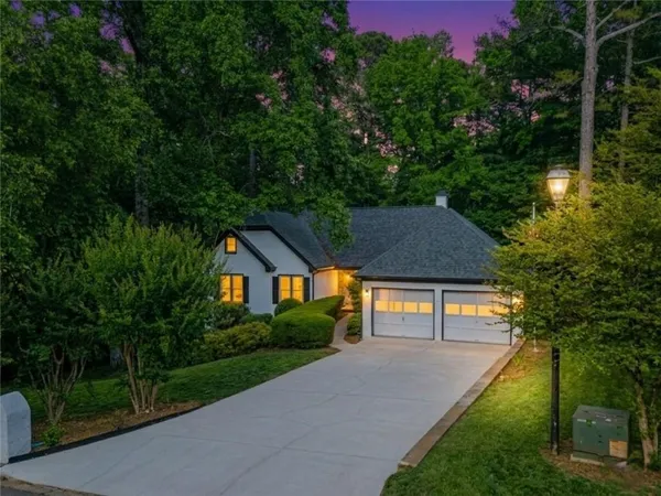 $669,000 | 1190 St Ives Court, Suwanee, GA 30024