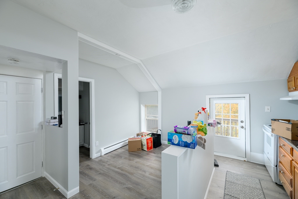 537 Main Street Sturbridge, MA 01518 - Photo 4 of 14